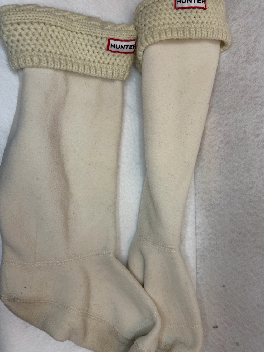 Hunter Women’s Knee High Boot Socks Cable Knit Ivory with Logo US 5-7/MM